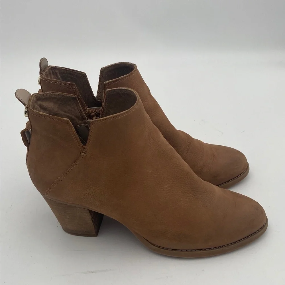 Steve Madden Brown Ankle Booties women 8 leather casual festival office retro